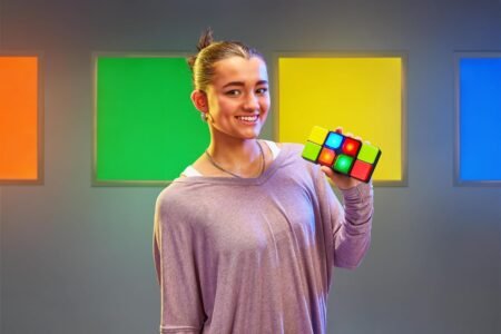 Moose Games Flipslide Fast-Paced Handheld Electronic Puzzle Game